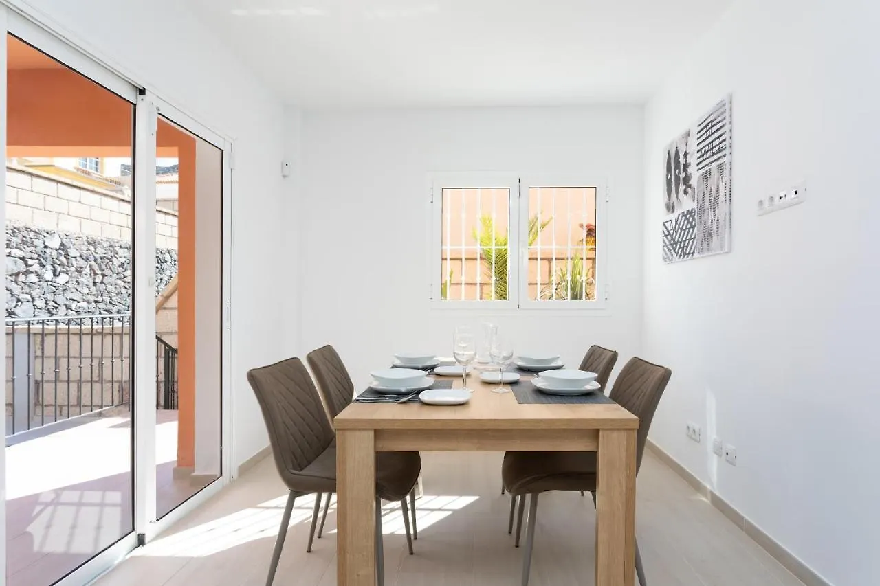 Villa Isotta By Holiday World Costa Adeje  Hiszpania